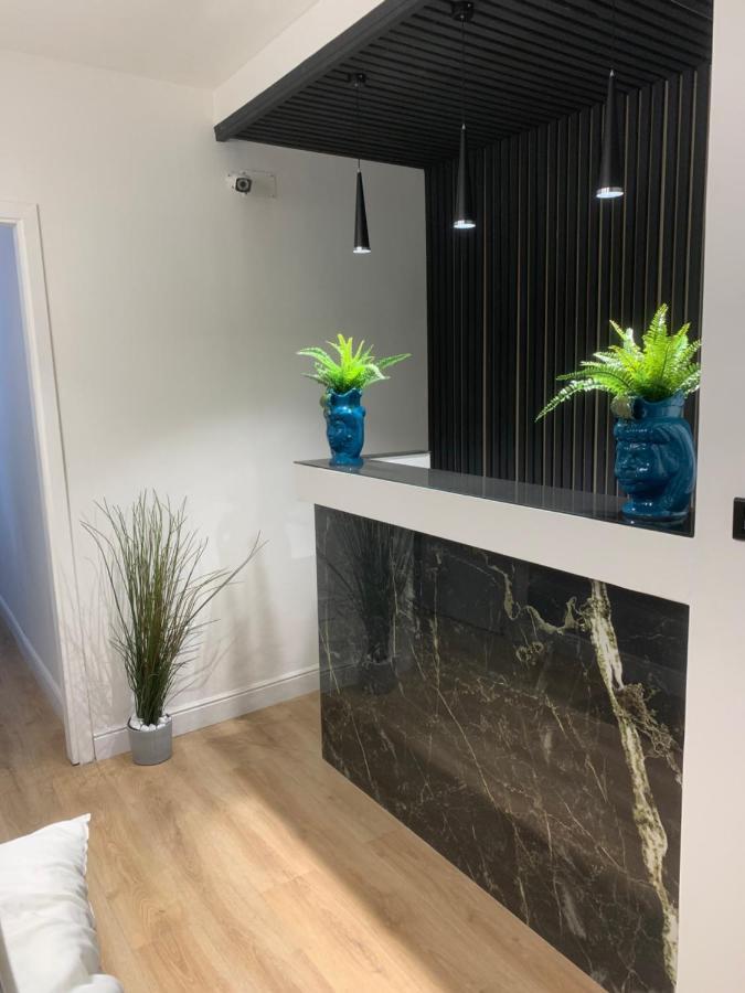 Etnea Room'S Catania-Fontanarossai nemzetközi repülőtér Kültér fotó